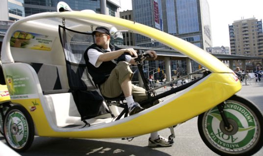 TRANSPORTATION TUES: Toronto's Emission Free EcoCabs
