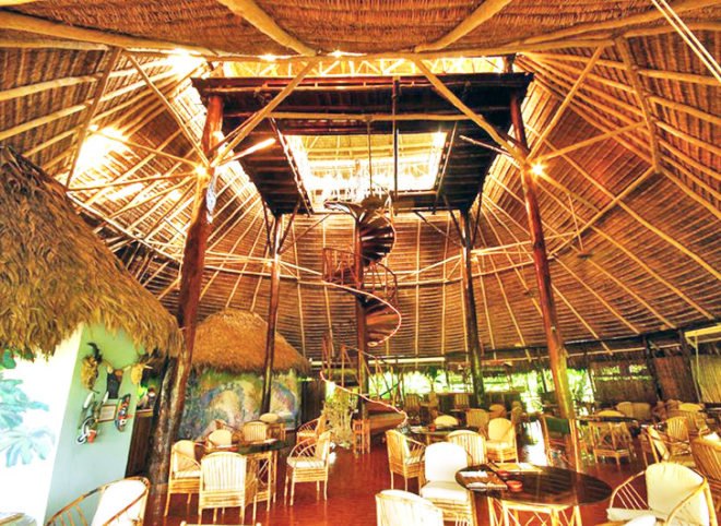 Lapa Rios, eco-resort, Costa Rica, interior, dining hall