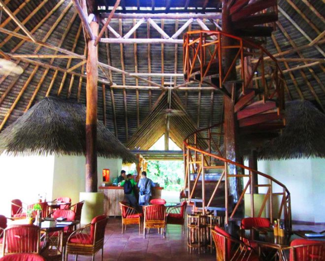 Lapa Rios, eco-resort, Costa Rica, dining hall, stairway