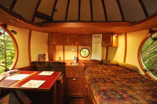 Eco Spheres, Free Spirit, free spirit eco sphere, eco treehouse, treehouse, sphere treehouse, sphere, tree house, sphere tree house, round treehouse, round tree house, Tom Chudleigh, Canada, Pacific Northwest, BC treehouse, British Columbia Treehouse