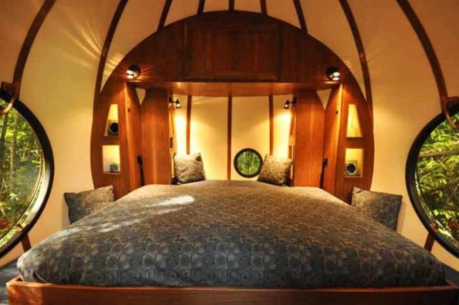 Eco Spheres, Free Spirit, free spirit eco sphere, eco treehouse, treehouse, sphere treehouse, sphere, tree house, sphere tree house, round treehouse, round tree house, Tom Chudleigh, Canada, Pacific Northwest, BC treehouse, British Columbia Treehouse