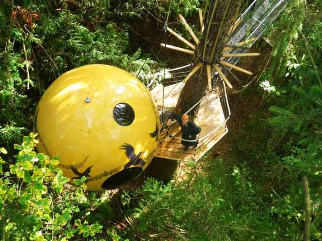 Eco Spheres, Free Spirit, free spirit eco sphere, eco treehouse, treehouse, sphere treehouse, sphere, tree house, sphere tree house, round treehouse, round tree house, Tom Chudleigh, Canada, Pacific Northwest, BC treehouse, British Columbia Treehouse