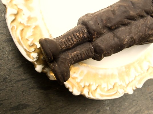 Héctor Galván, chocolate weaponry, boom!, chocolate, organic chocolate, local farming, organic farming, local goods, mexico, omlette, cacao, social responsibility in design, social design, sustainable farming