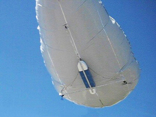 High Speed Solar Airship, sustainable design, green design, green transportation, solar power, solar blimp, green aviation, efficient transportation, cargo blimp