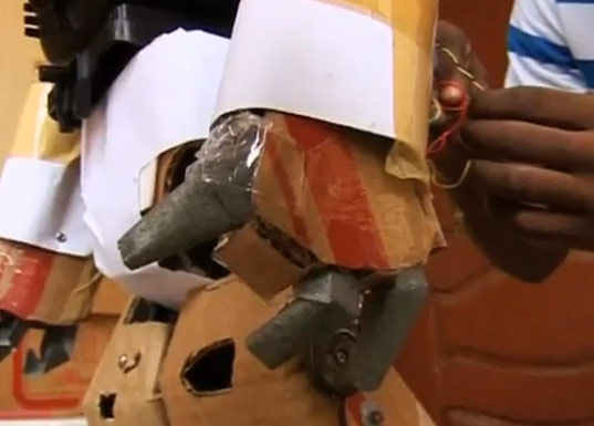 recycled materials, togolese student, togo, sam todo, sam10, recycled robot, robot made from tvs, student makes robot from tv parts, upcycling, robots, recycling, green design, africa, sustainable design, eco design