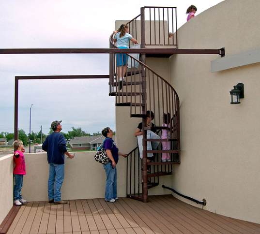 tornado, natural disaster, greensburg, kansas, greensburg kansas, eco home, eco town, greenest town, green town, LEED, LEED certification, LEED Platinum, eco silo home, eco design, green design, sustainable building