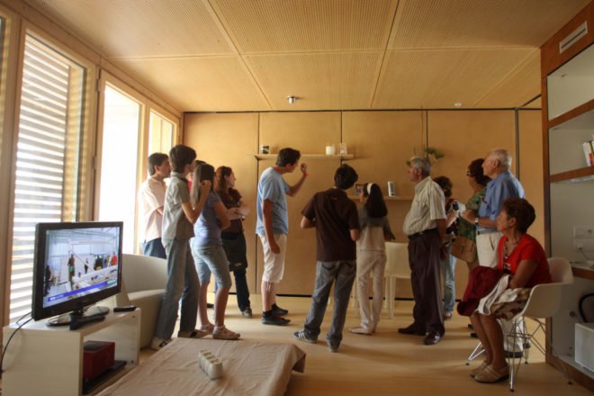 solar decathlon, 2010 solar decathlon, europe solar decathlon, madrid, solar home, solar power, pv, zero energy, energy efficient home, rainwater collection, armadillo box, france, ecole nationale superieure d'architecture de grenoble, grenoble school of architecture, green design, green building, eco design, sustainable building