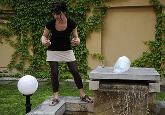 Vaclav Klaus Ice Art, czechoslovakia, Prague’s Academy of Arts, Architecture and Design, green art, eco art, sustainable art, Marketa Jachimova , melting ice, ice art,