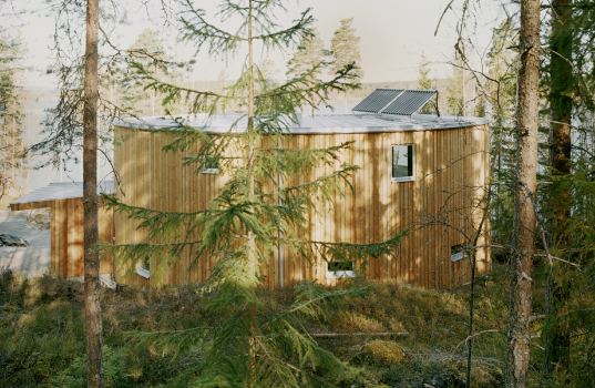 prefab, prefabricated construction, prefab housing, prefab house, kjellgren kaminsky architecture, ermhaus, energy efficient home, solar hot water, green building, green design, eco design, sustainable building