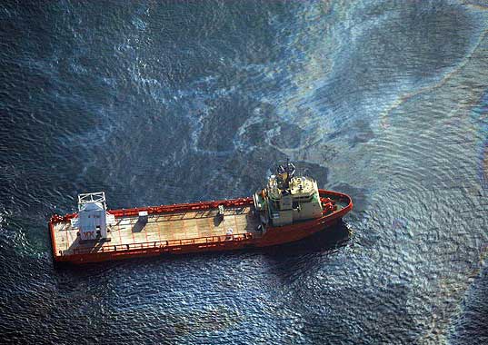 kevin costner, bp, gulf of mexico, oil spill, clean up, technology, ocean therapy solutions