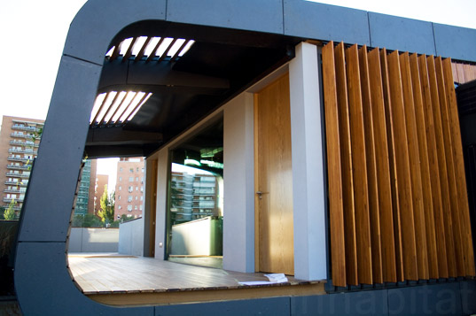 2010 Solar Decathalon Winners, clean energy home, European Decathlon winners, Net positive energy home, solar competition, solar powered home, University solar home, zero energy home