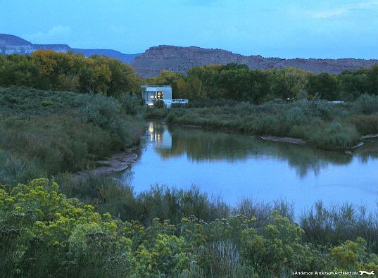 anderson anderson architecture, prefab house, prefabricated construction, chain link, metal siding, animal friendly