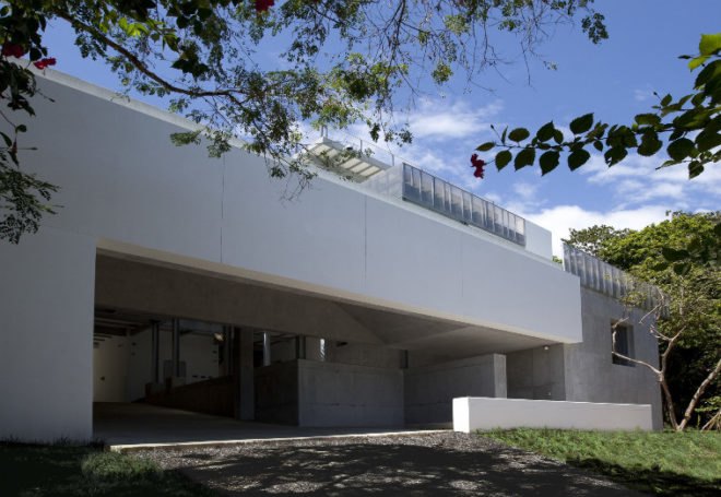 casa torcida, costa rica, spg architects, net-zero, solar system, luxury residence