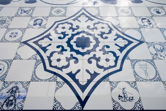 Delftware Tiles, Cie Architects, Hugo Kaagman, CHP power, combined heat power, public art, building sense of place, site appropriate design, Netherlands power plant