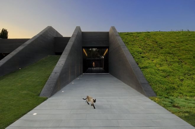 sustainable design, green design, a-cero, green roof, sustainable architecture, solar thermal hot water, concrete house