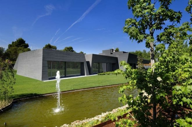 sustainable design, green design, a-cero, green roof, sustainable architecture, solar thermal hot water, concrete house