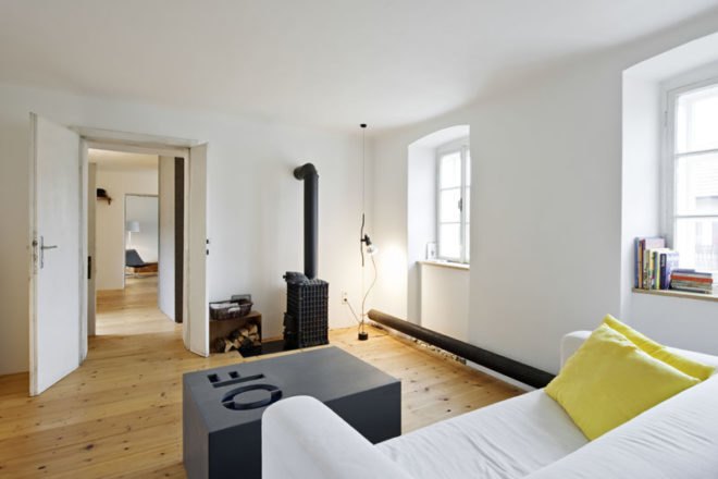 green renovation, renovation, propeller z architektur, barnhouse, recycled insulation, local materials