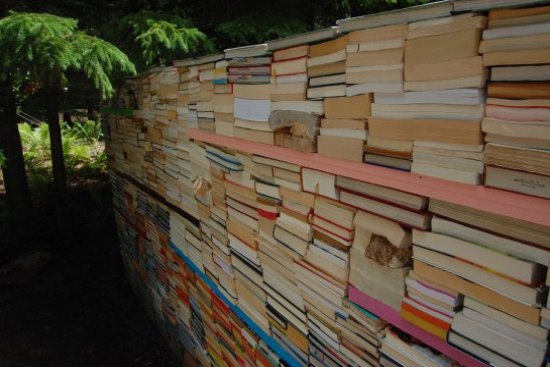 Jardin de la Connaissance, garden of knowledge, book architecture, reclaimed books, temporary garden, mushrooms