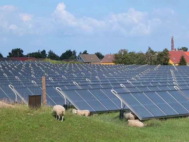 quantum dot technology, solar panel technology, cheap solar panels, inexpensive solar panels, affordable solar panels, solar panel technology, advanced solar energy technology, solar power, solar energy
