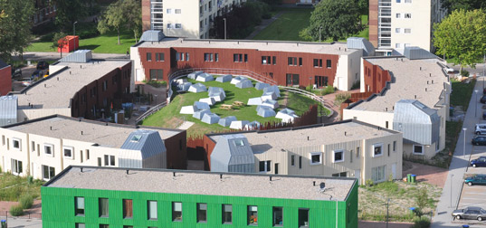 housing for musicians, music rooms, parasite, light pyramid, skylight, green building, eco architecture, green architecture, green design, sustainable design, low energy, music house, International Building Exhibition Hoogvliet, rotterdam,