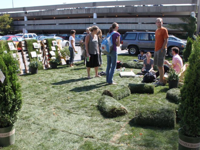 PARK(ing) Day, Chicago, PARKing day, renegade parking space reclamation, urban renovation, urban design, reclaim the streets, green design, green urbanism, eco design, inhabitat