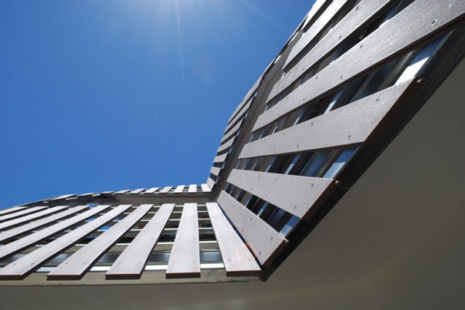 foyn-johanson house, harrison & white, australia, daylighting, reverse shadow casting, green design, sustainable architecture