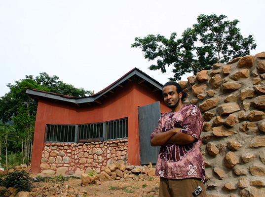 ghana, brandon rogers, africa, ghana, earth bag, sustainable building, eco building, eco architecture, green architecture, green design, eco design, sustainable home