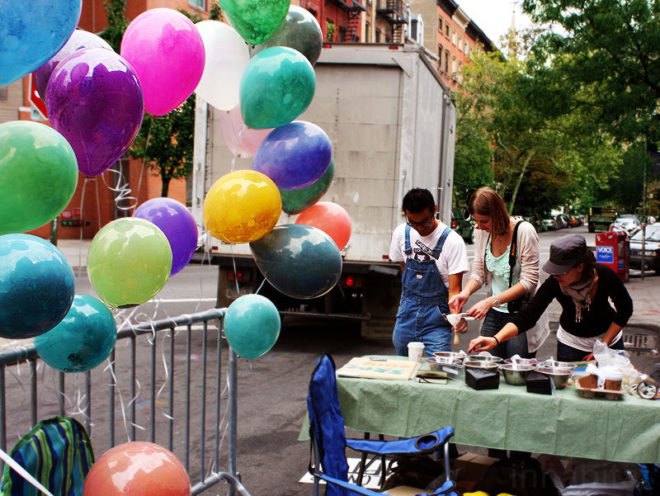 PARK(ing) Day, San Francisco, PARKing day, renegade parking space reclamation, urban renovation, urban design, reclaim the streets, green design, green urbanism, eco design, inhabitat