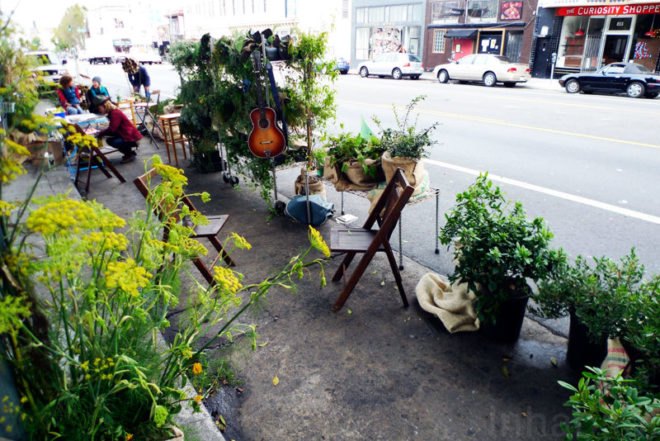 PARK(ing) Day, San Francisco, PARKing day, renegade parking space reclamation, urban renovation, urban design, reclaim the streets, green design, green urbanism, eco design, inhabitat
