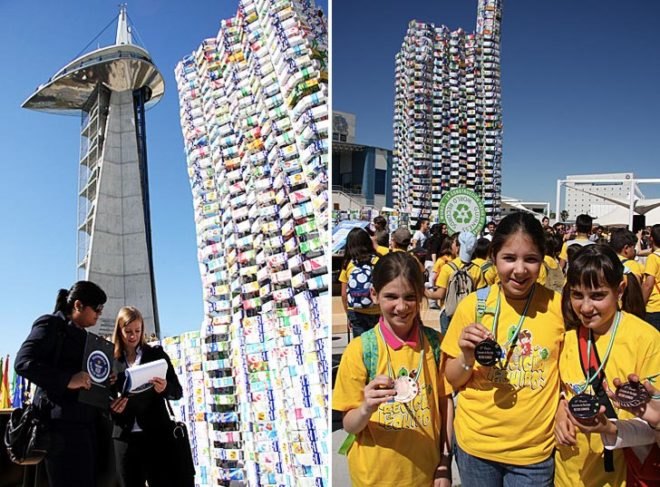 Milk Carton Castle, Facultad de Arquitectura de Granada, Recycled Materials, reused materials, recycled sculpture, recycled sculpture Guinness record, worlds largest recycled sculpture