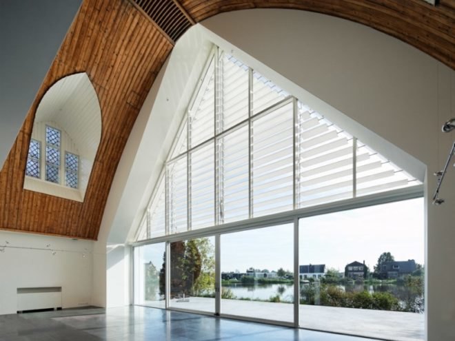 house in a church, rotterdam, ruud visser architects, adapative reuse, green renovation, green design, sustainable architecture