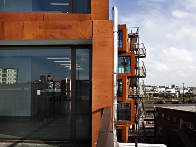ironbank, rta studio, aukland, new zealand, green building, sustainable architecture