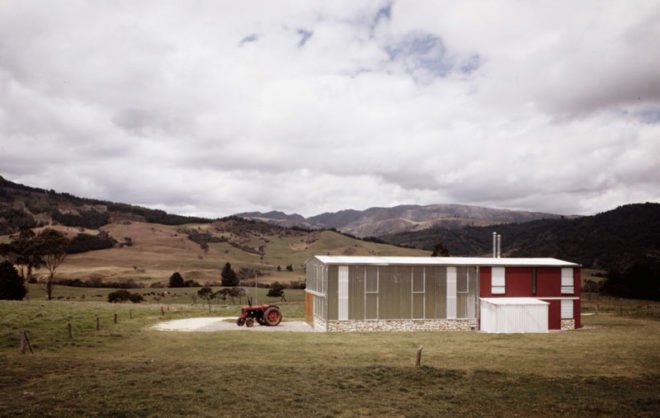 Barn house, hybrid barn, hybrid house, renovated barns, country house, farmhouse, live/work space, Colombia, countryside, Antonio Yemail, Michel Pineda, Oficina Informal, recycled oak wine barrels, reclaimed doors and furniture, stone