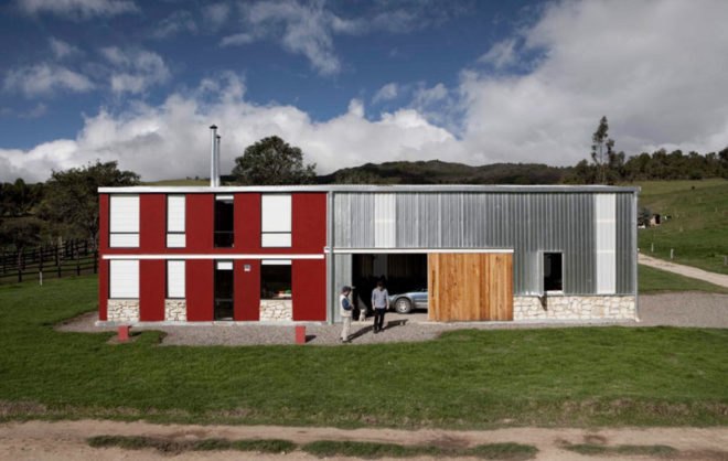 Barn house, hybrid barn, hybrid house, renovated barns, country house, farmhouse, live/work space, Colombia, countryside, Antonio Yemail, Michel Pineda, Oficina Informal, recycled oak wine barrels, reclaimed doors and furniture, stone