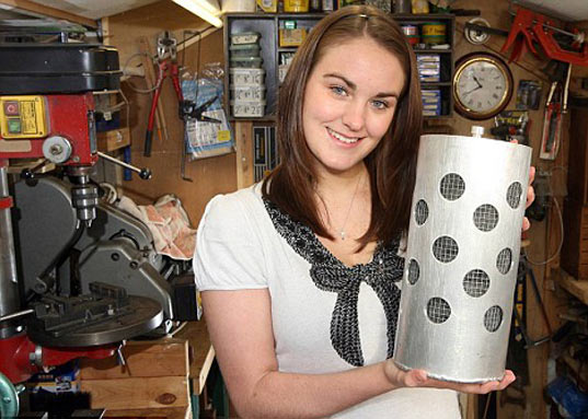 solar refridgerator, emily cummins, Oslo Business for Peace Honouree, pot-in-pot refrigerator, solar powered refridgerator, renewable energy refridgerator