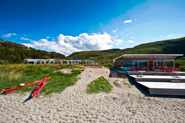 subhus, underground hotel, subterranean hotel, Stokkøya sea center, norway, Pir II Arkitektkontor, green design