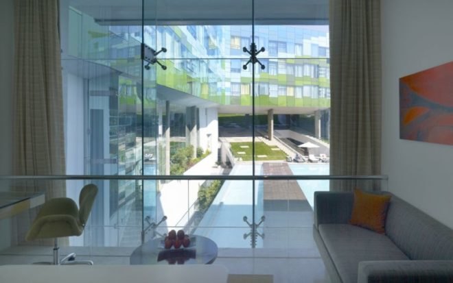 vivanta hotel, wow architects, warner wong design, luxury hotel, green roof, green building, sustainable architecture