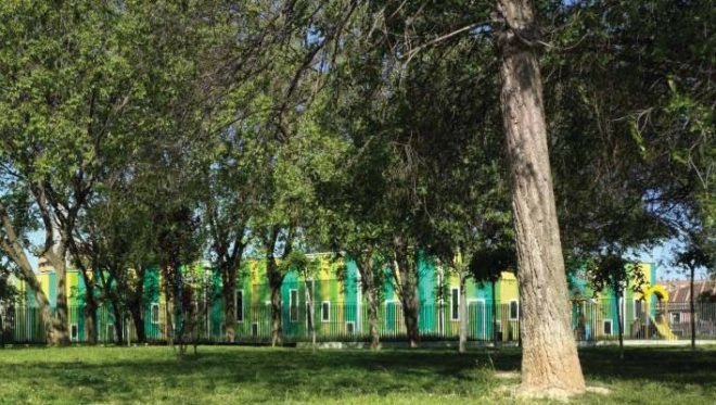 daylight walls, environmentally appropriate design, green kitagarden, green nusery, green roof spain, Santiago Carroquino Arquitectos, solar thermal heat, spanish sustainble design, Zaragoza school