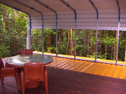 shipping container, rainforest, research center, rain forest, container home, prefabricated housing, hurricane, australia, cyclone larry, earth science australia