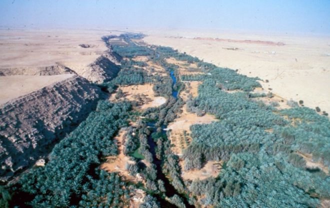 watershed management, desert water treatment, Riyadh park, Desert river, Jens Bodeker, Wadi Hanifa, Aga Khan Award, watershed restoration,