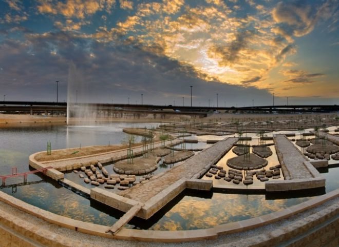 watershed management, desert water treatment, Riyadh park, Desert river, Jens Bodeker, Wadi Hanifa, Aga Khan Award, watershed restoration,