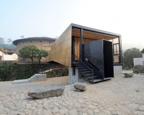 Bamboo Bridge School Wins a 2010 Aga Khan Award