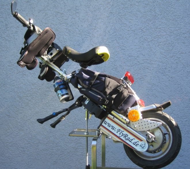 flyrad, inhabitat flyrad, thomas rank flyrad, electric unicycle, flyrad unicycle