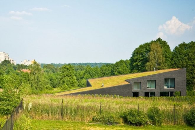 Jojko+Nawrocki Architekci, green roof, eco houses, green roofed home, green design, sustainable architecture