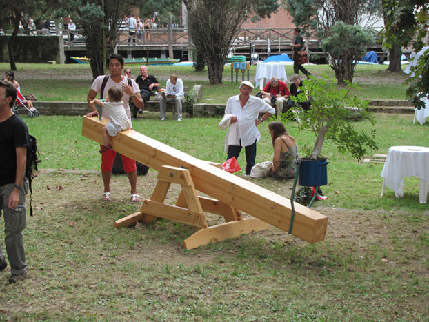 Architecture, gardening, garden design, green architecture, green playground, mobile gardening, community design, Venice Biennale