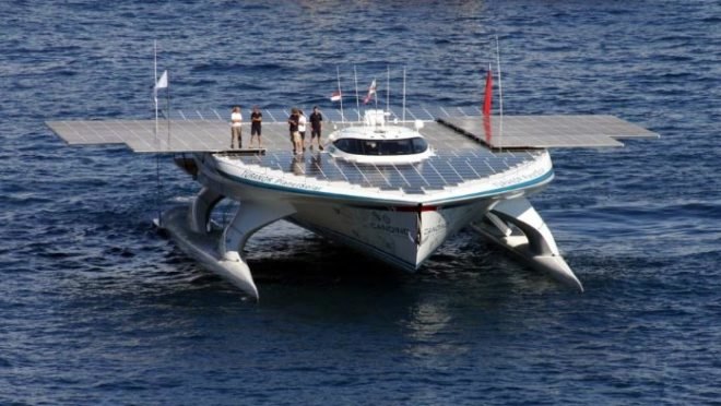 world's largest solar powered boat, TÛRANOR PlanetSolar, TÛRANOR PlanetSolar world, TÛRANOR PlanetSolae circumnavigation, TÛRANOR PlanetSolar solar