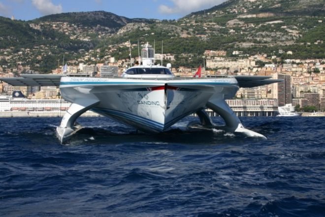 world's largest solar powered boat, TÛRANOR PlanetSolar, TÛRANOR PlanetSolar world, TÛRANOR PlanetSolae circumnavigation, TÛRANOR PlanetSolar solar