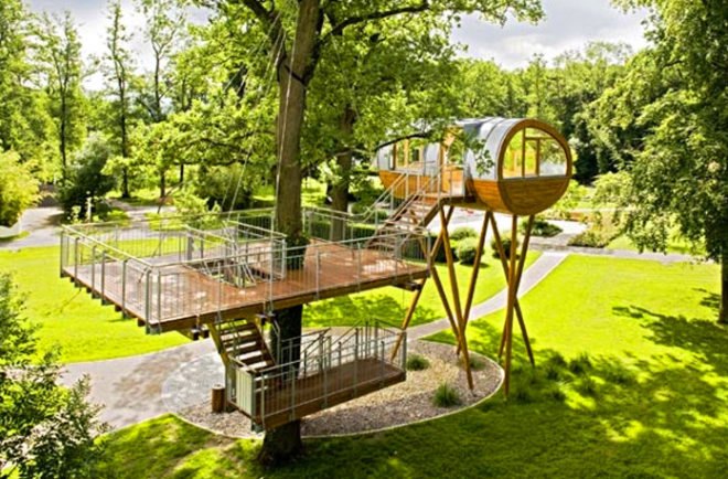 baumraum, Eco Architecture, green design, world of living, weber haus, weber house, Prefab architecture, small living, small space, sustainable design, tiny houses, tree house, treehouse, Treehouses, tree houses, green architecture