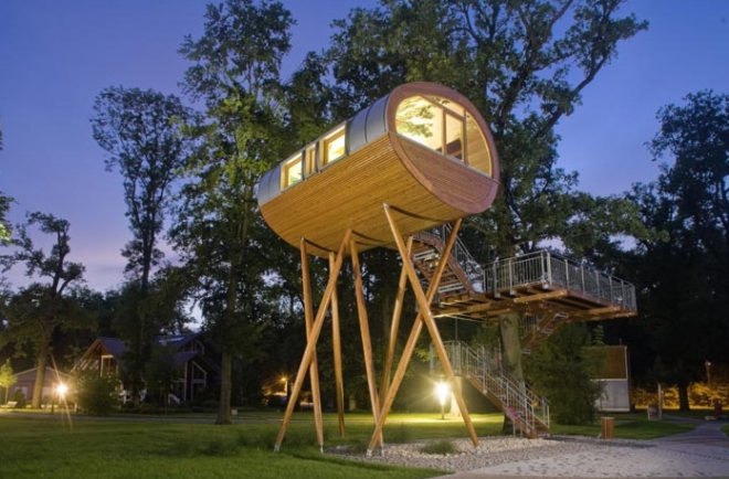 baumraum, Eco Architecture, green design, world of living, weber haus, weber house, Prefab architecture, small living, small space, sustainable design, tiny houses, tree house, treehouse, Treehouses, tree houses, green architecture