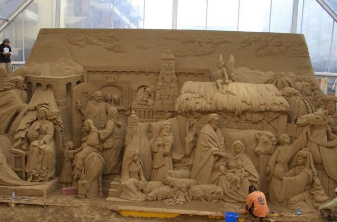 curb media, uk, british design, natural, advertising, logos, ad, sand, snow, plants, eco, green, sustinable, graphics